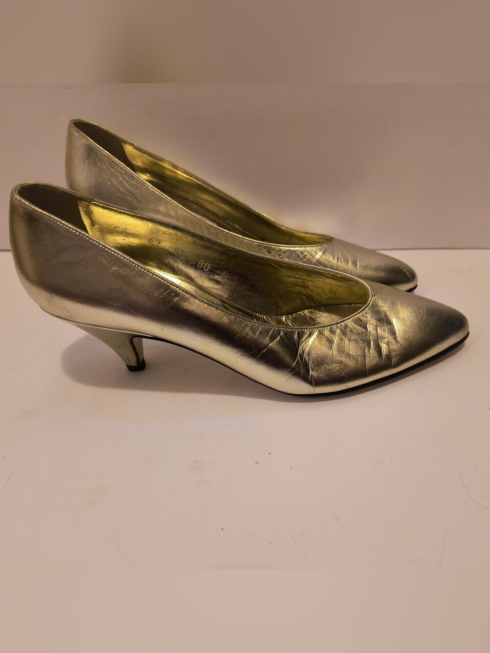 VTG Pancaldi Neiman Marcus Gold Metallic Leather Kitten Heel Pumps Italy 8.5AA
